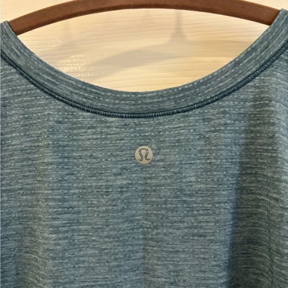 LULULEMON Tank - Picture 3 of 5